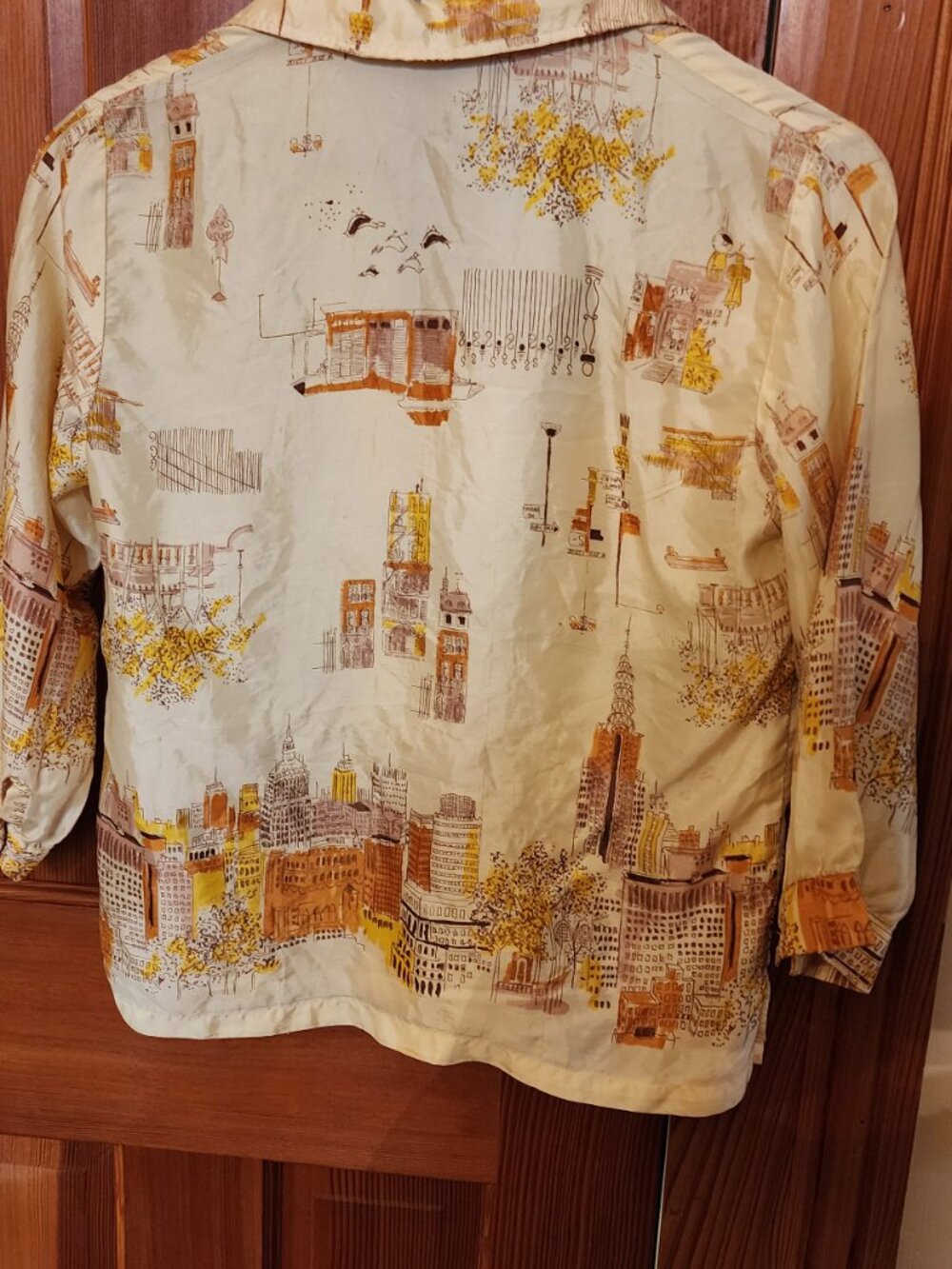 Silk Faille Top with Pattern Featuring Mid-Century New York, Vintage 1950s , 4-6 - Picture 10 of 10